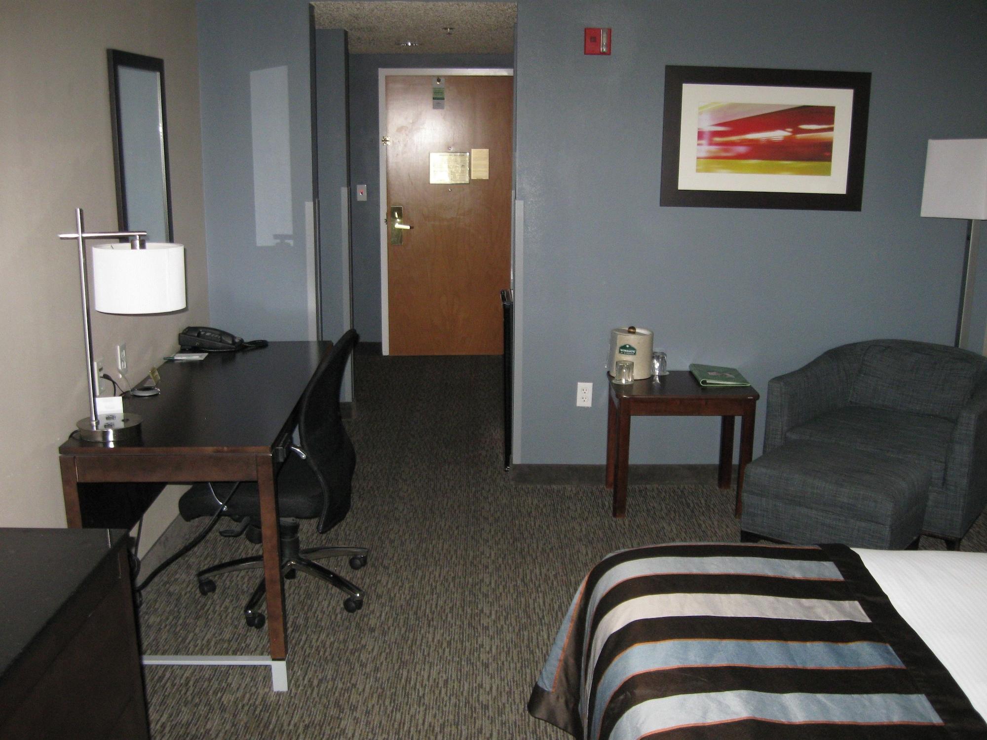 Hotel Wingate By Wyndham Fargo Esterno foto