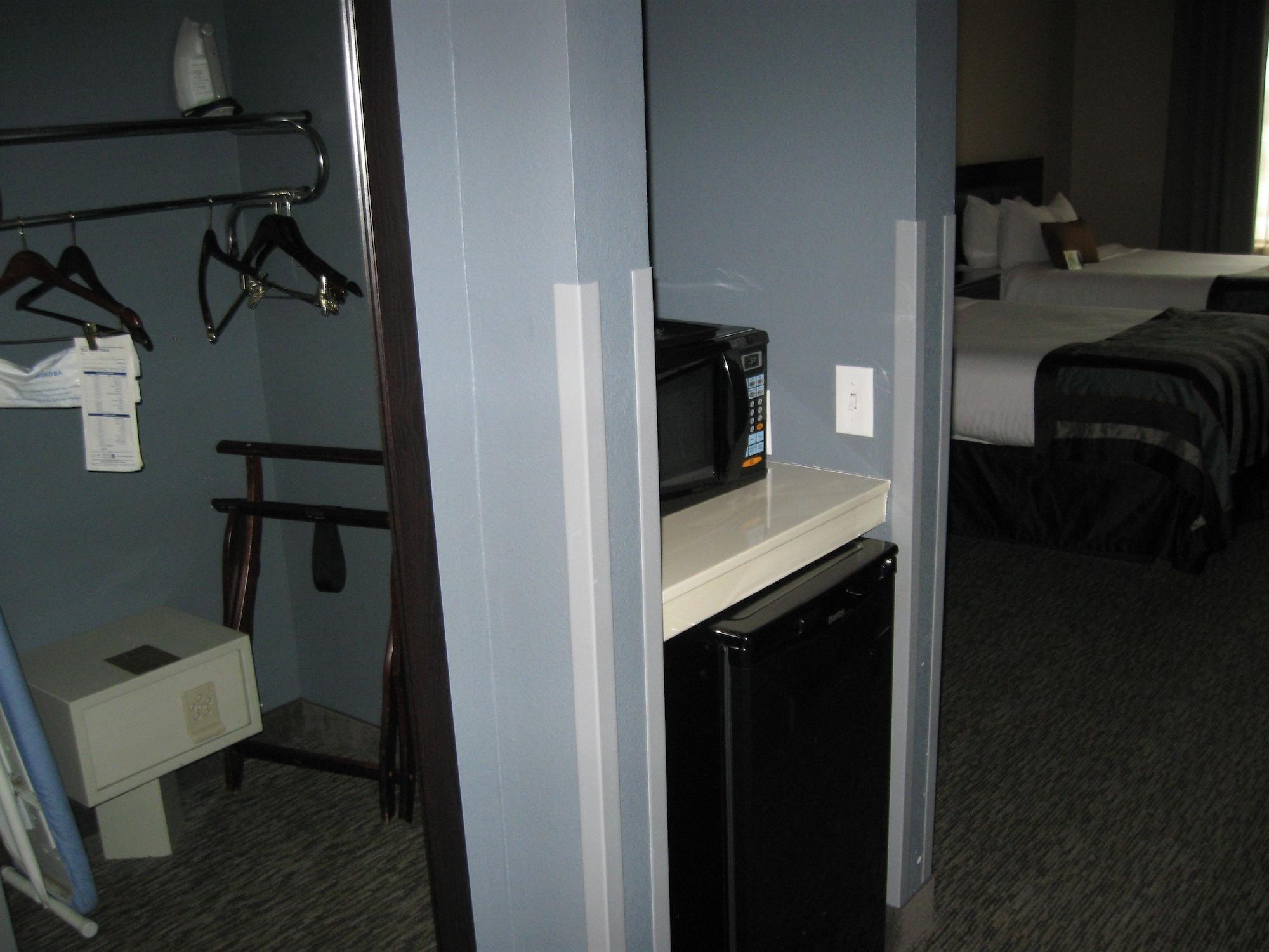 Hotel Wingate By Wyndham Fargo Esterno foto