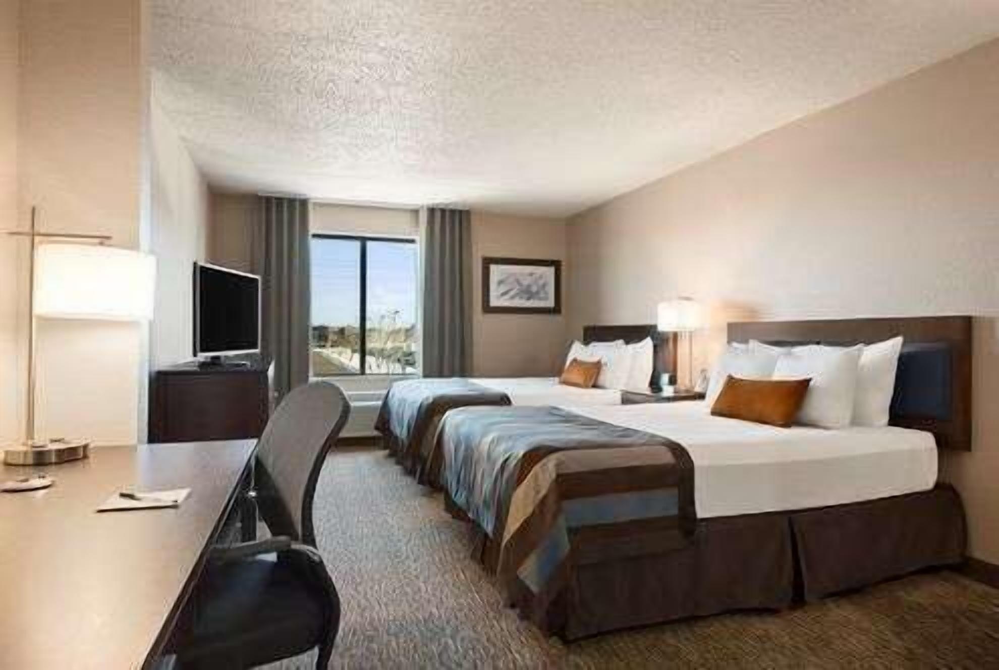 Hotel Wingate By Wyndham Fargo Esterno foto