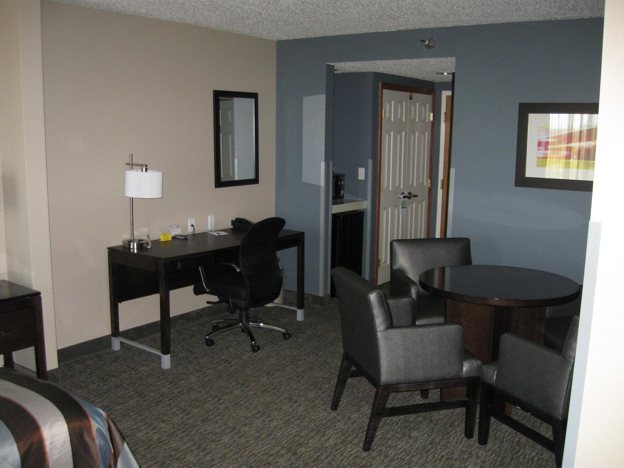 Hotel Wingate By Wyndham Fargo Esterno foto